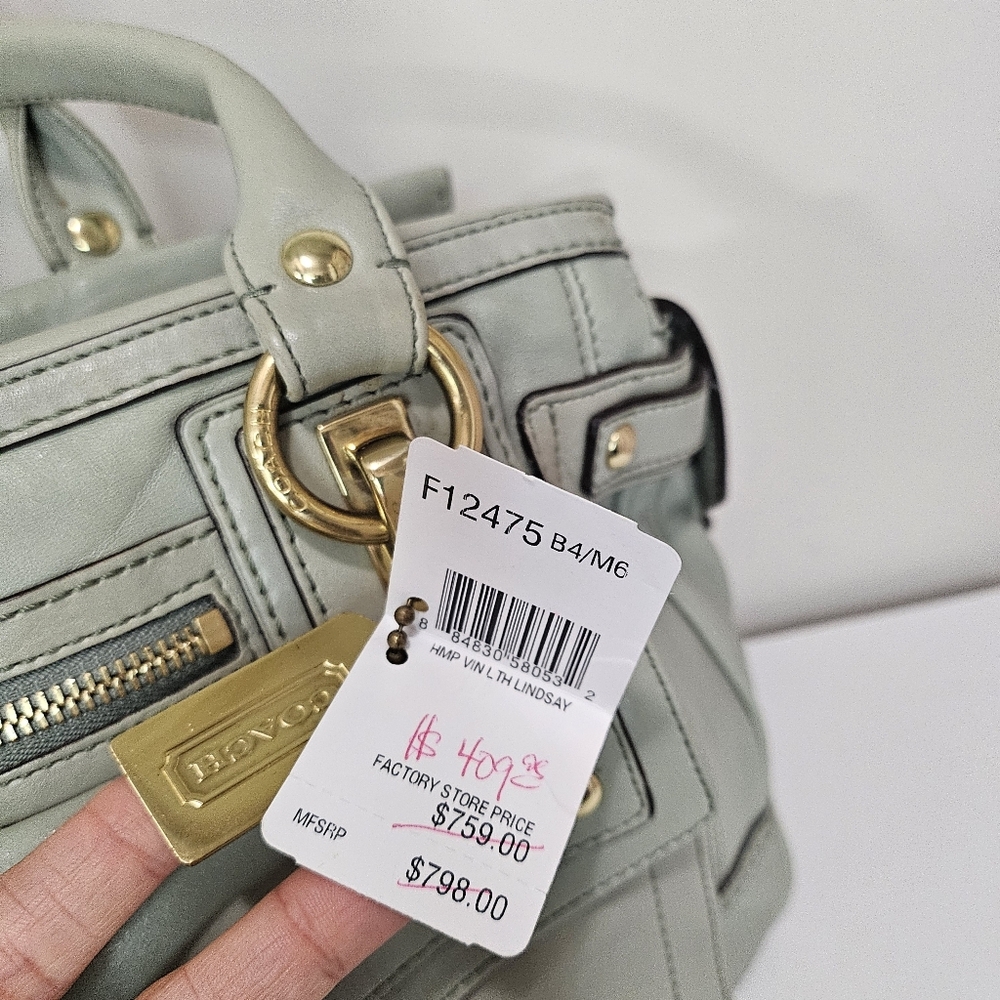 MSRP $700 Coach Hampton Lindsay Satchel Handbag Tote Mint Green Leather Turnlock - Picture 7 of 11